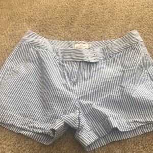 VV shorts
